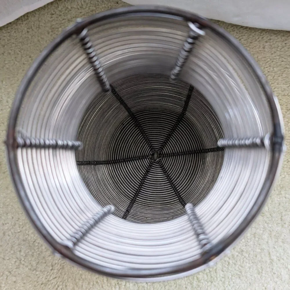 Handcrafted Metal Wire Vase Decorative Modern Basket Style – 11.5